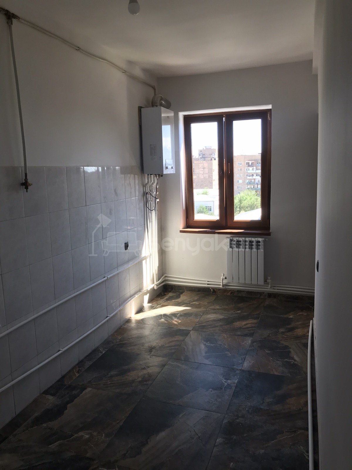 3 Սենյականոց Բնակարան, 80քմ, 7/9 հարկ, Կապիտալ Վերանորոգված, Կահավորված, Արևկող