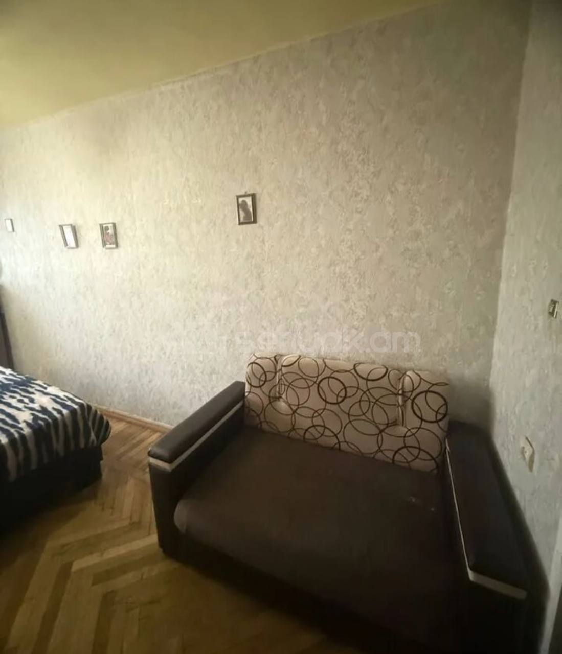 2 Սենյականոց Բնակարան Քարե Շենքում, 67քմ, 4/4 հարկ, Պետական Վիճակում