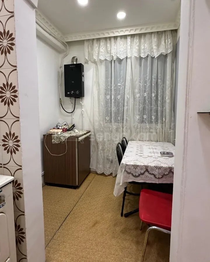 2 Սենյականոց Բնակարան, 50քմ, 9/9 հարկ, Նորմալ Վիճակում, Կահավորված