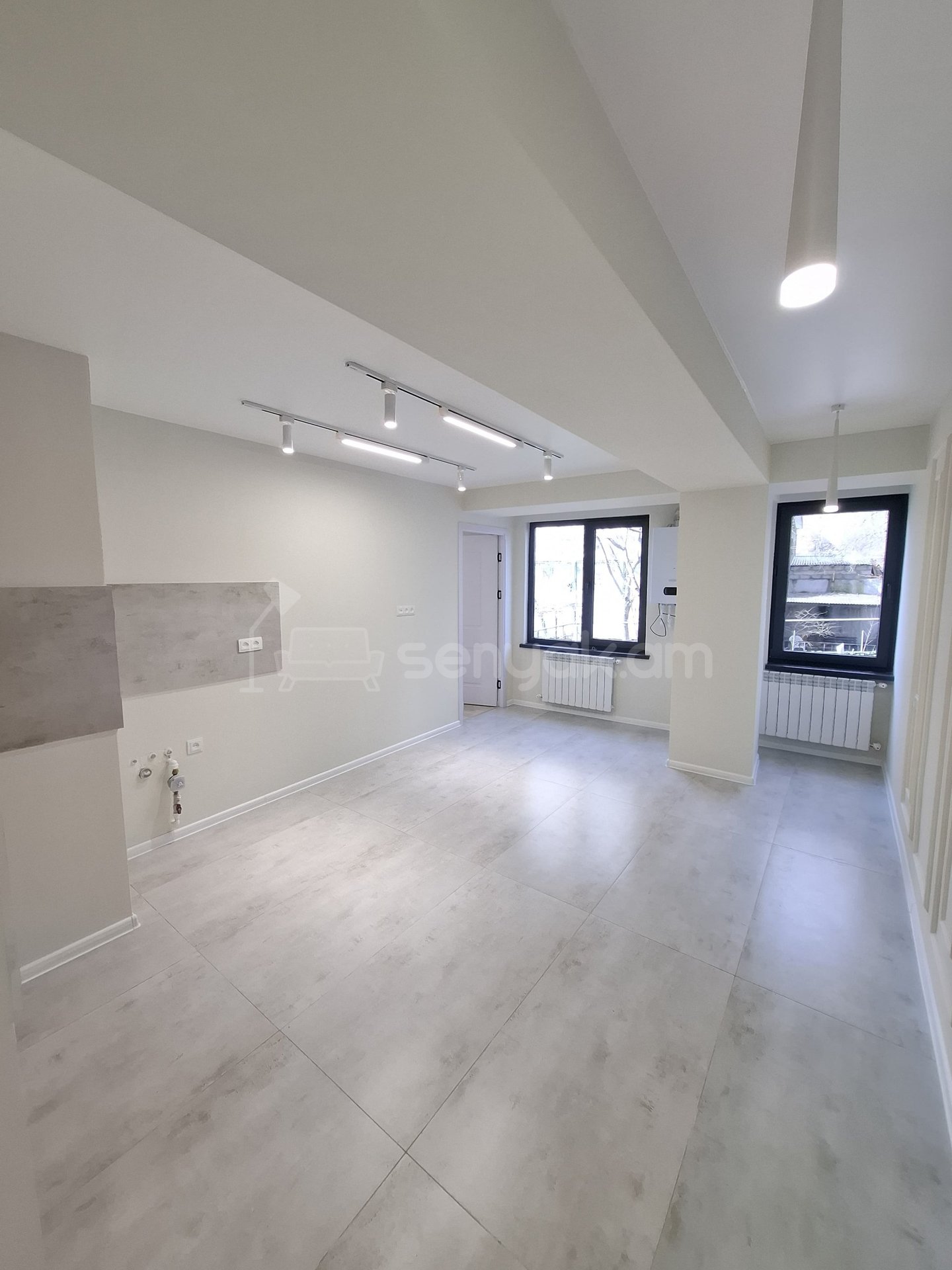 2 Սենյականոց Բնակարան, 35քմ, 2/14 հարկ, Դիզայներական Վերանորոգված