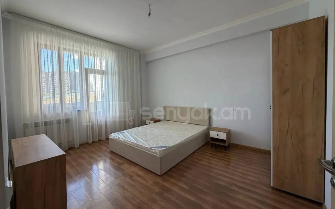 3 Սենյականոց Բնակարան, 101քմ, 5/13 հարկ, Կապիտալ Վերանորոգված, Կահավորված, Արևկող