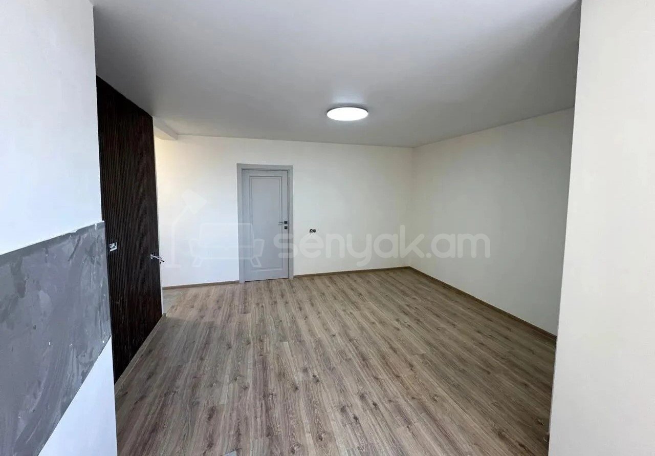 2 Սենյականոց Բնակարան, 44քմ, 10/16 հարկ, Կապիտալ Վերանորոգված