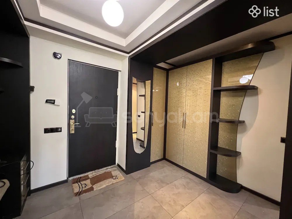 4 Սենյականոց Բնակարան, 80քմ, 9/14 հարկ, Կապիտալ Վերանորոգված, Կահավորված, Արևկող