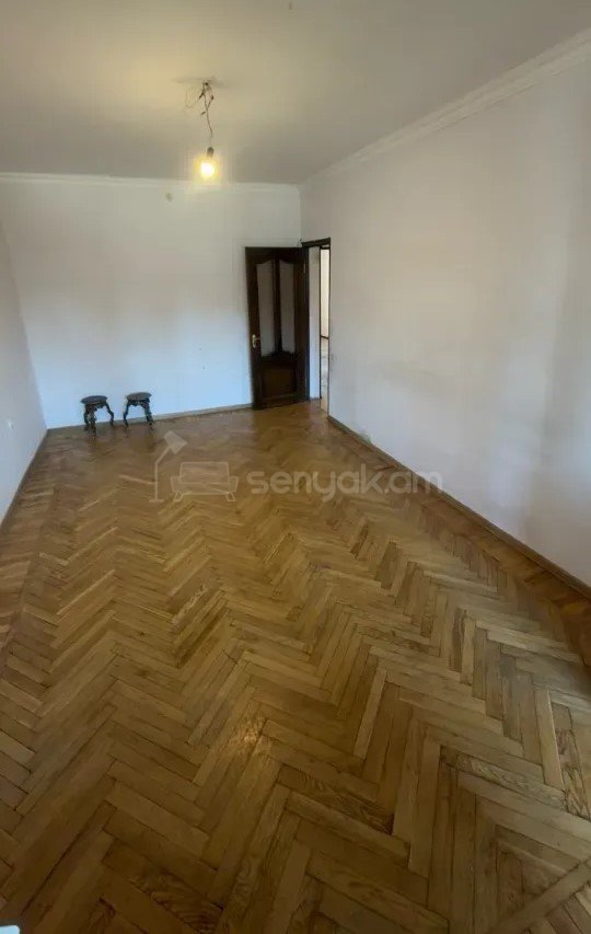 2 Սենյականոց Բնակարան, 53քմ, 5/5 հարկ, Պետական Վիճակում
