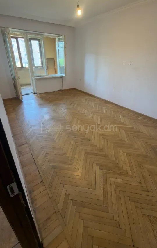 2 Սենյականոց Բնակարան, 53քմ, 5/5 հարկ, Պետական Վիճակում