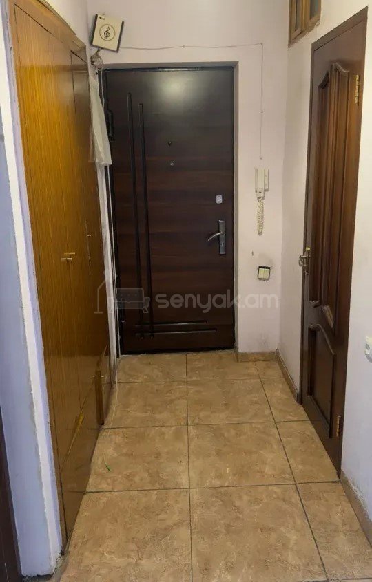 2 Սենյականոց Բնակարան, 53քմ, 5/5 հարկ, Պետական Վիճակում