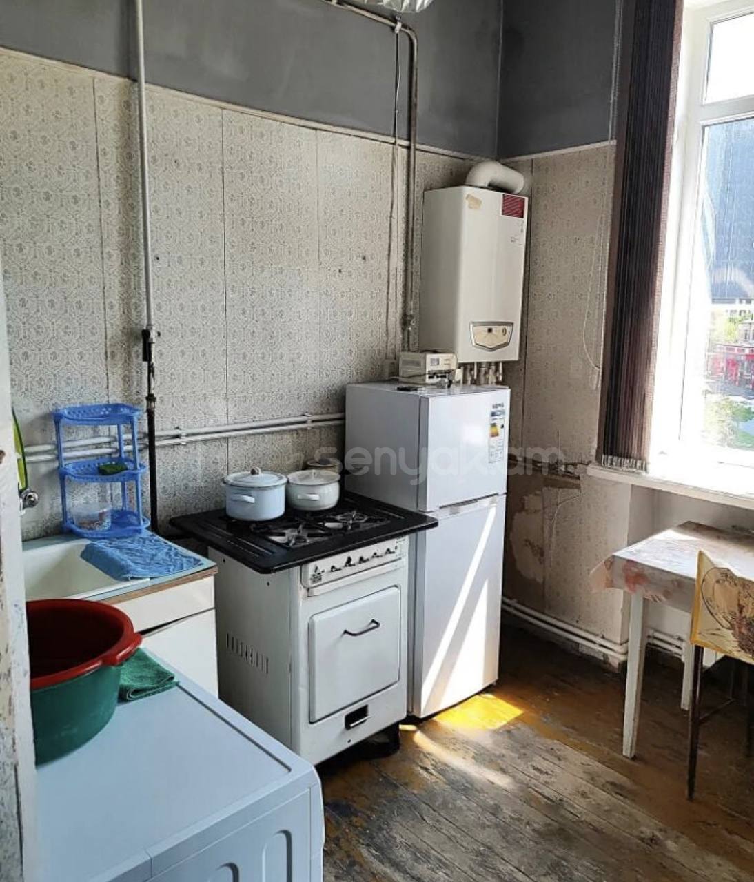 2 Սենյականոց Բնակարան Քարե Շենքում, 49քմ, 5/5 հարկ, Պետական Վիճակում