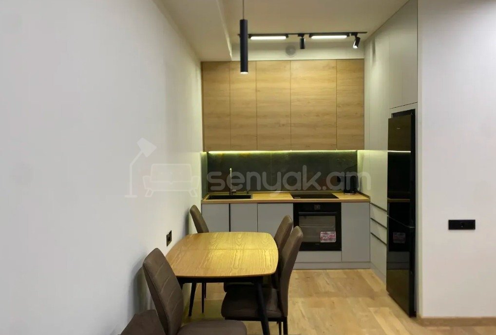 2 Սենյականոց Բնակարան Նորակառույցում, 52քմ, 6/18 հարկ, Դիզայներական Վերանորոգված, Կահավորված, Արևկող