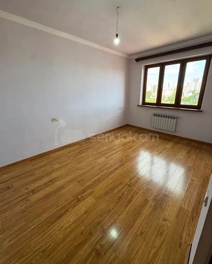 3 Սենյականոց Բնակարան Նորակառույցում, 106քմ, 7/15 հարկ, Կապիտալ Վերանորոգված