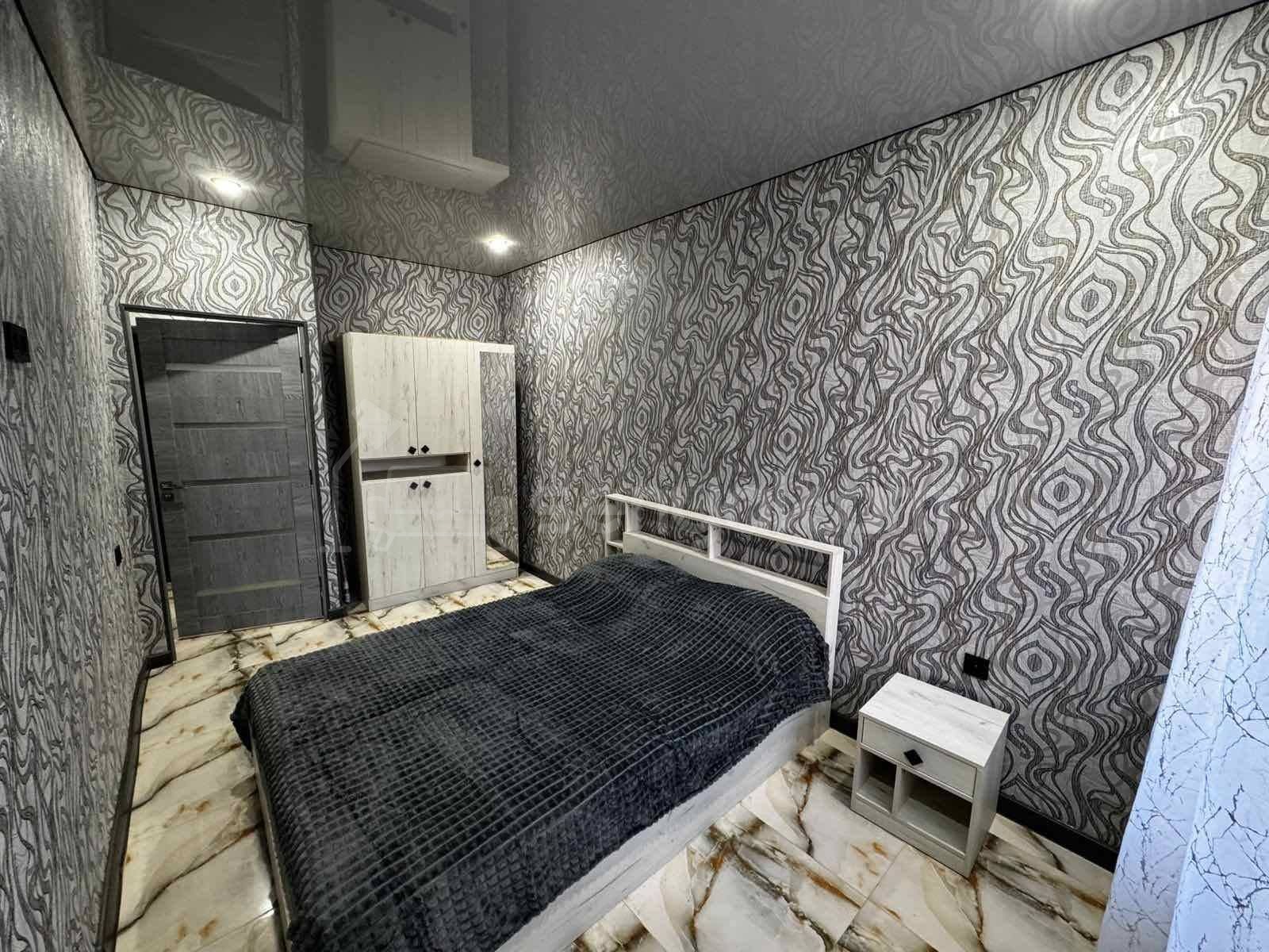 3 Սենյականոց Բնակարան Քարե Շենքում, 70քմ, 1/5 հարկ, Կապիտալ Վերանորոգված, Կահավորված