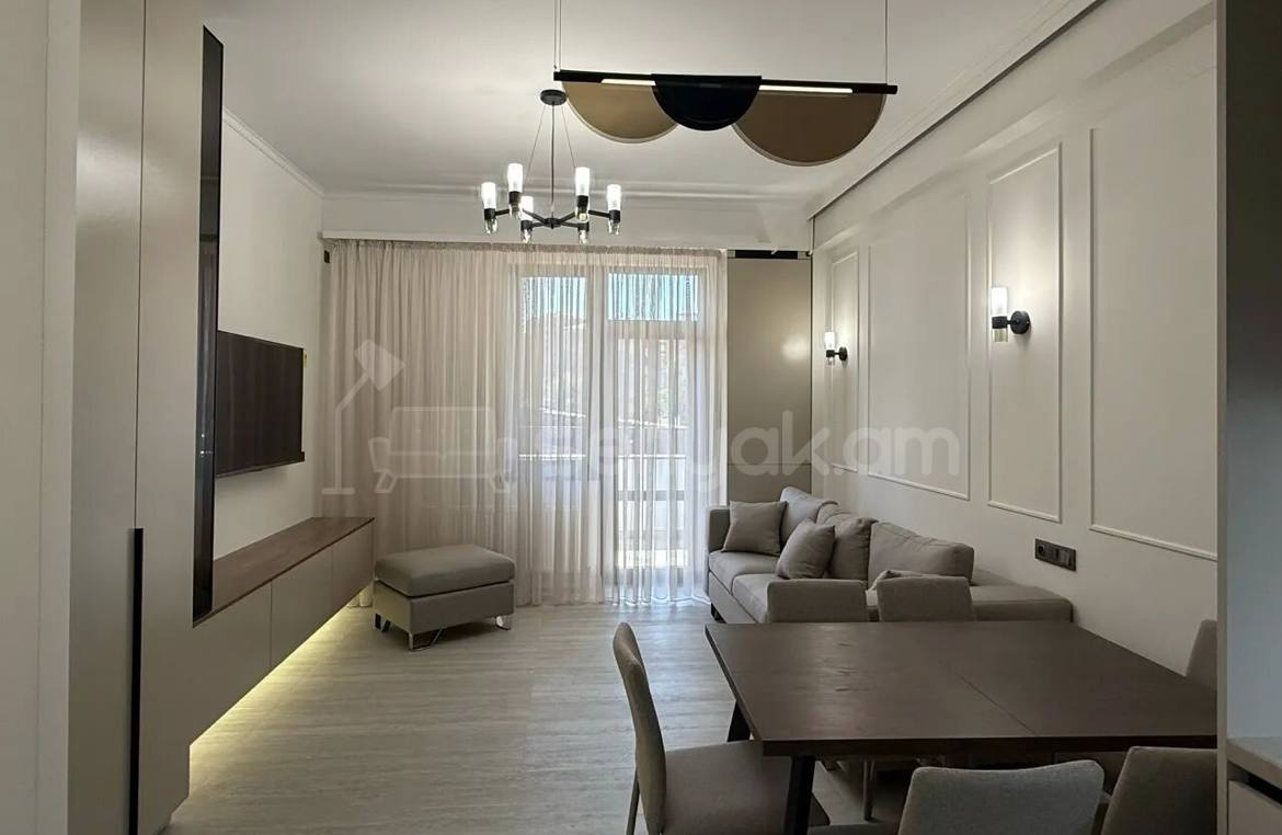 2 Սենյականոց Բնակարան, 60քմ, 2/15 հարկ, Կապիտալ Վերանորոգված, Կահավորված
