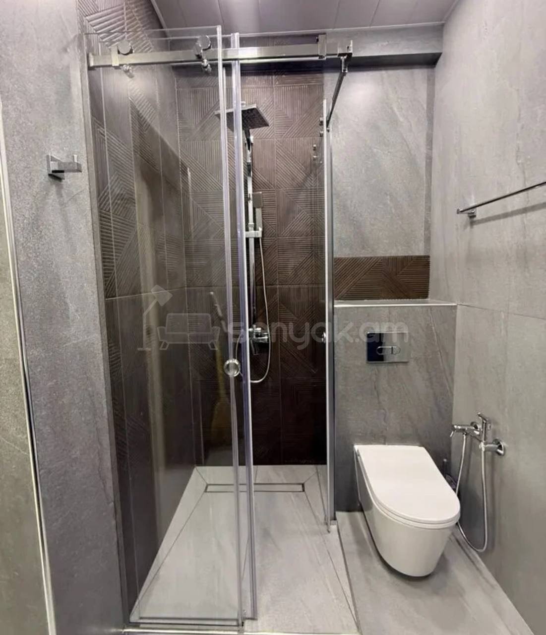 2 Սենյականոց Բնակարան, 60քմ, 2/15 հարկ, Կապիտալ Վերանորոգված, Կահավորված