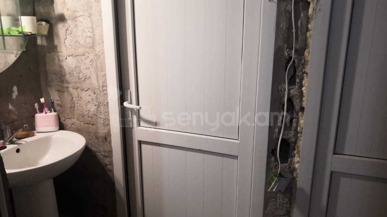Հողատարածք, 1400քմ, Էլեկտրականությամբ, Պարսպապատ