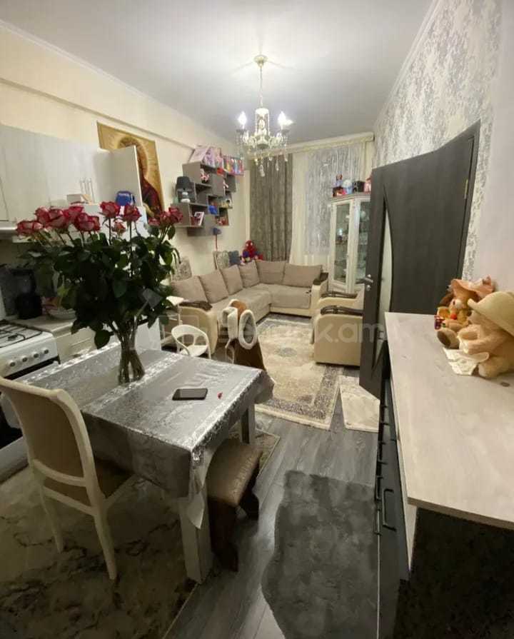 2 Սենյականոց Բնակարան Քարե Շենքում, 35քմ, 4/4 հարկ, Կապիտալ Վերանորոգված, Կահավորված