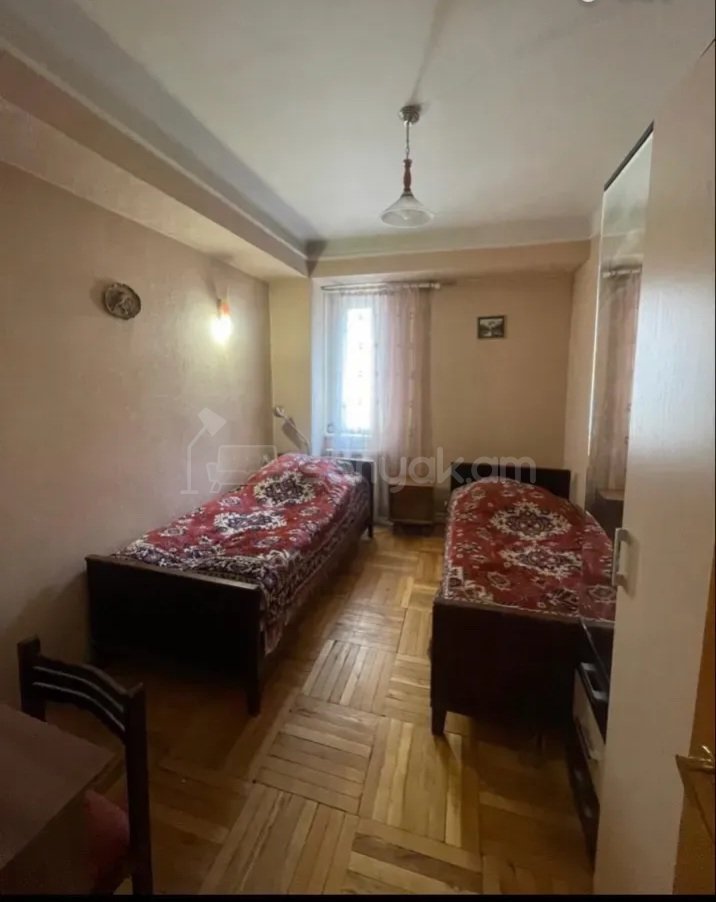 2 Սենյականոց Բնակարան Քարե Շենքում, 68քմ, 2/16 հարկ, Կապիտալ Վերանորոգված, Կահավորված
