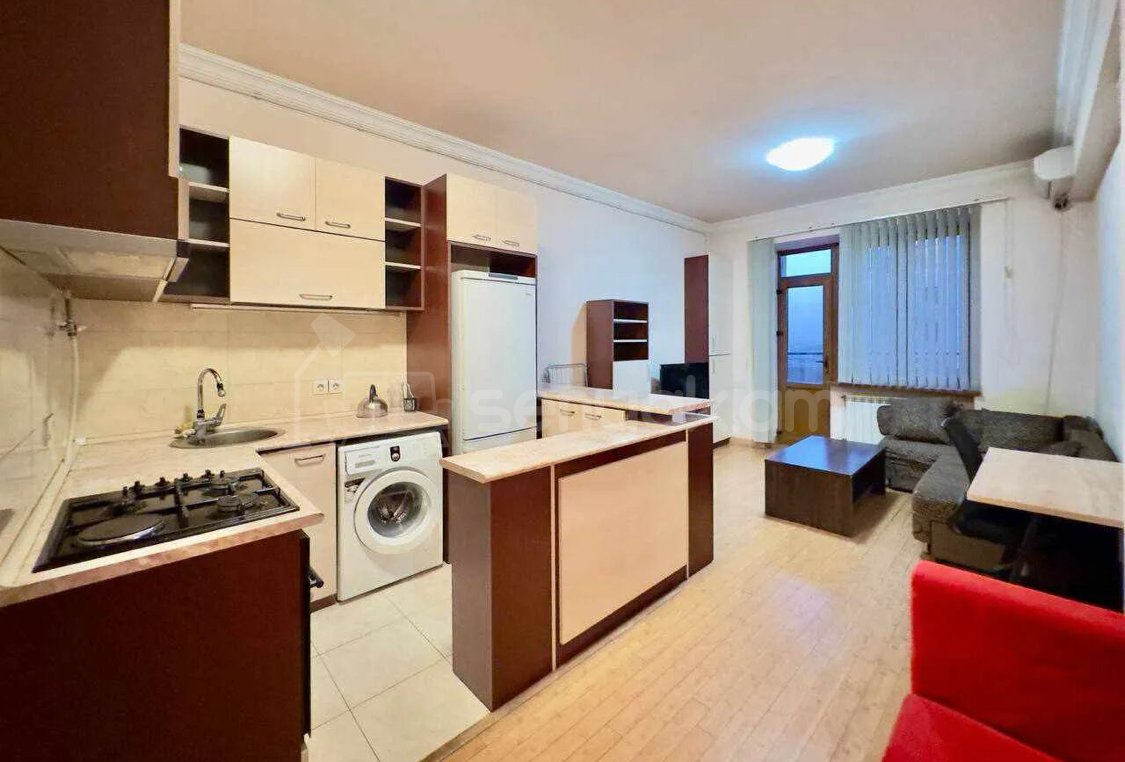 1 Սենյականոց Բնակարան Նորակառույցում, 38քմ, 12/14 հարկ, Կապիտալ Վերանորոգված, Կահավորված