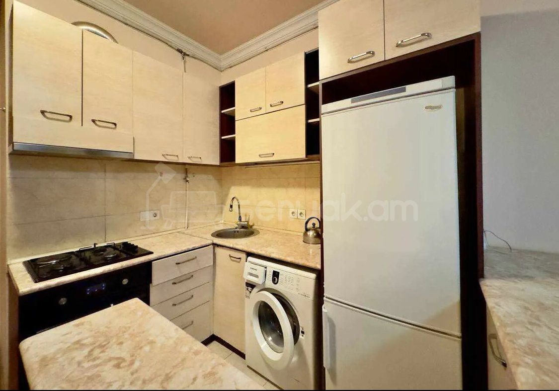 1 Սենյականոց Բնակարան Նորակառույցում, 38քմ, 12/14 հարկ, Կապիտալ Վերանորոգված, Կահավորված