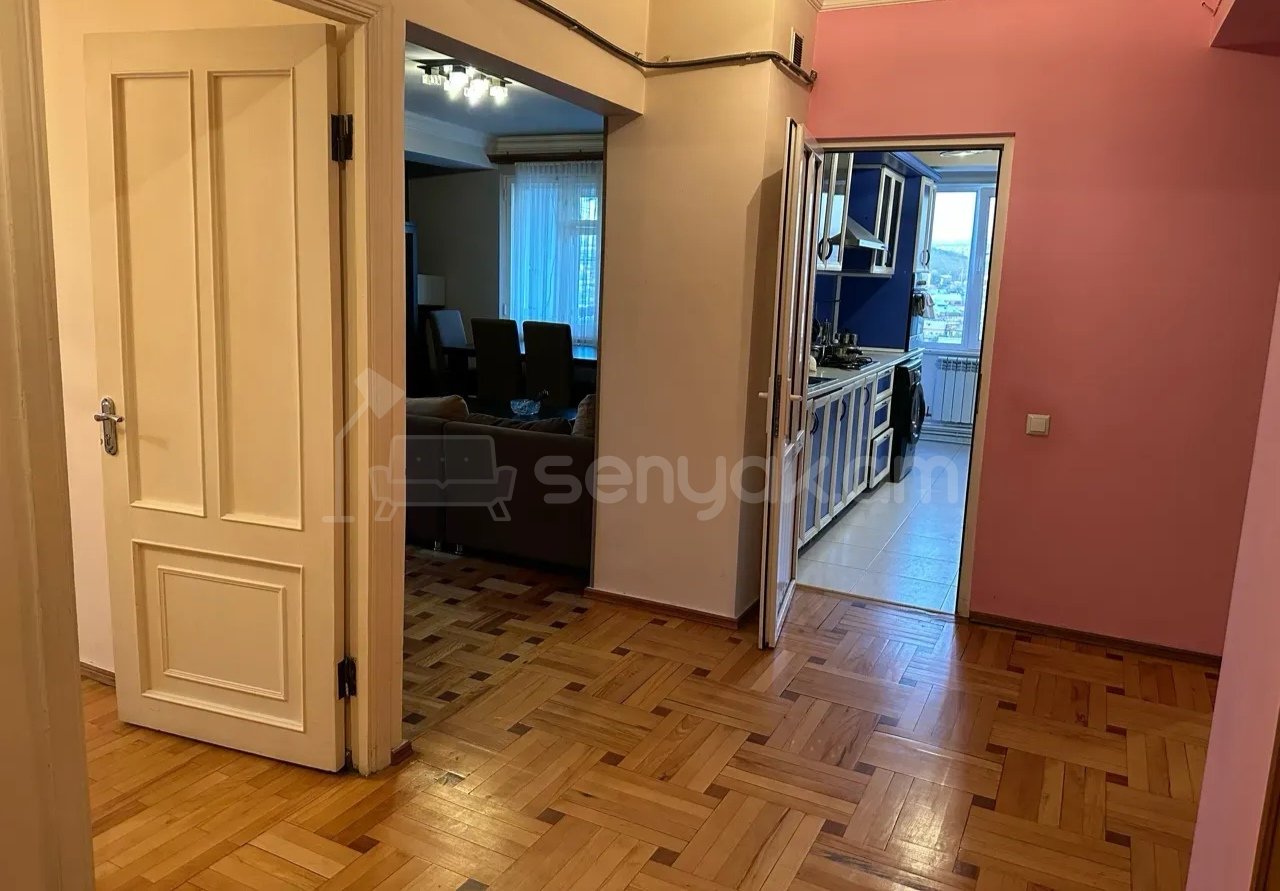 3 Սենյականոց Բնակարան, 80քմ, 13/14 հարկ, Նորմալ Վիճակում, Կահավորված