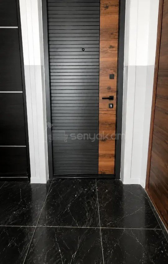 3 Սենյականոց Բնակարան Քարե Շենքում, 69քմ, 5/5 հարկ, Դիզայներական Վերանորոգված