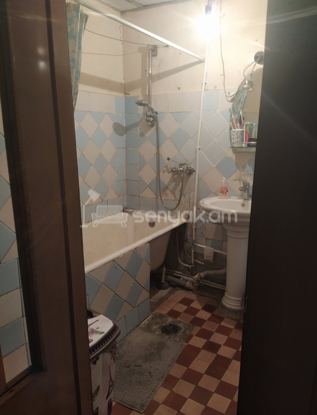 2 Սենյականոց Բնակարան, 68քմ, 1/9 հարկ, Պետական Վիճակում