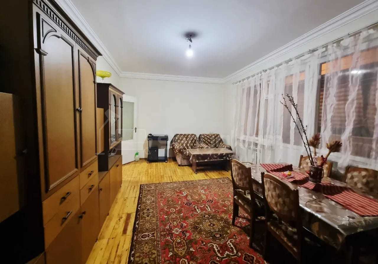 3 Սենյականոց Բնակարան, 75քմ, 7/9 հարկ, Պետական Վիճակում