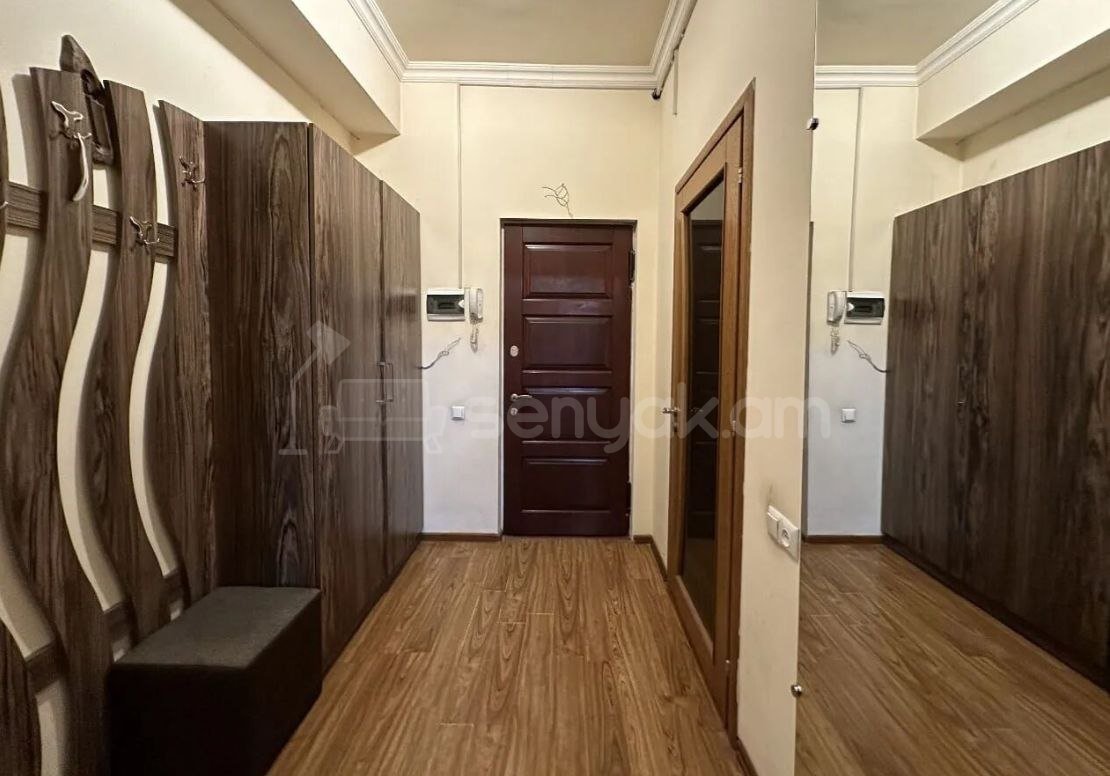 1 Սենյականոց Բնակարան Նորակառույցում, 36քմ, 11/14 հարկ, Նորմալ Վիճակում, Կահավորված