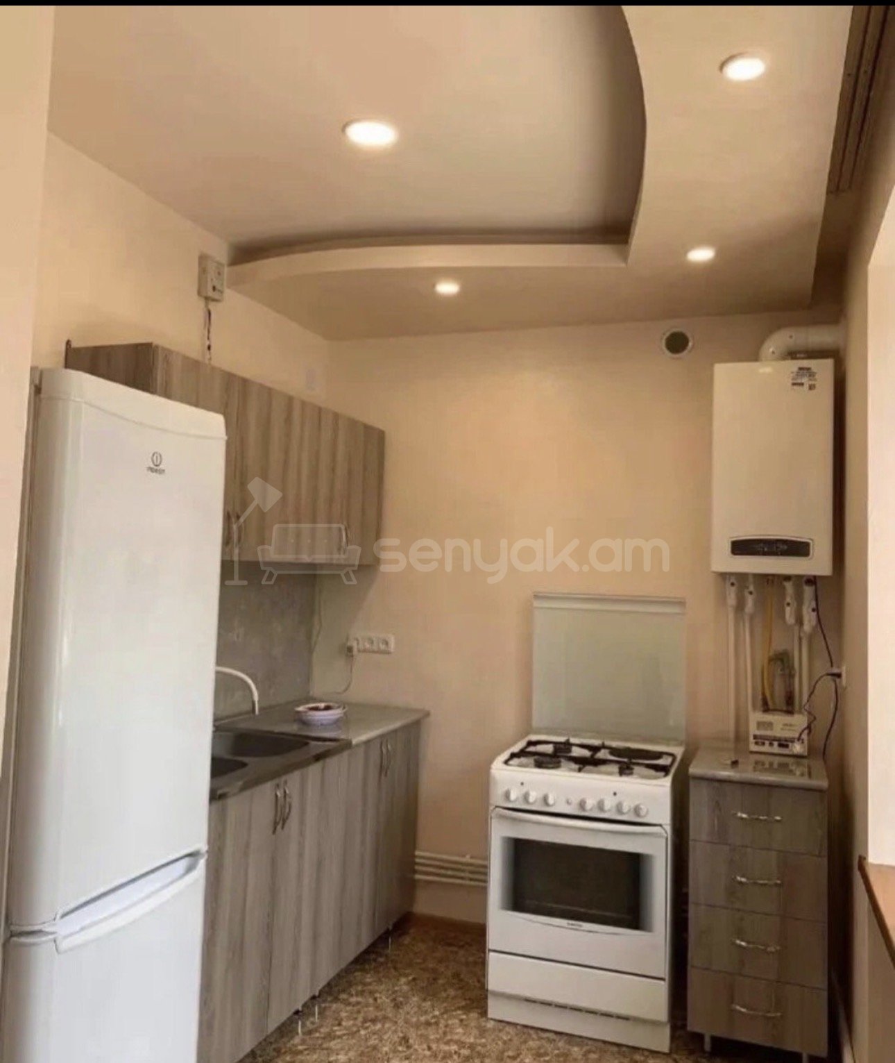 2 Սենյականոց Բնակարան Քարե Շենքում, 57քմ, 2/5 հարկ, Կապիտալ Վերանորոգված, Կահավորված, Արևկող