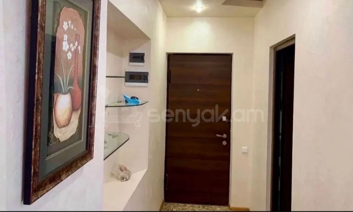 2 Սենյականոց Բնակարան Քարե Շենքում, 56քմ, 2/5 հարկ, Կապիտալ Վերանորոգված, Կահավորված