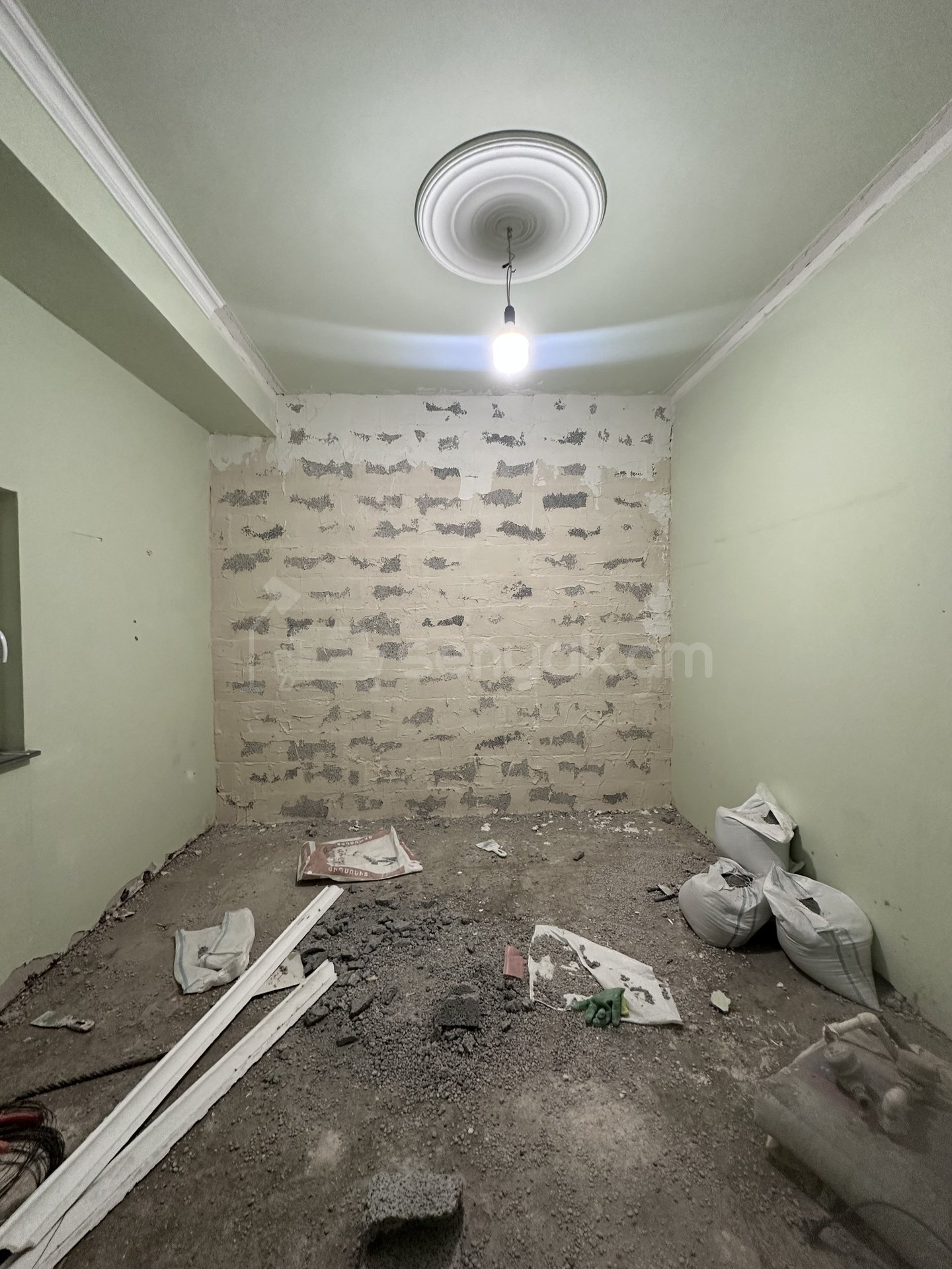2 Սենյականոց Բնակարան, 45քմ, 9/9 հարկ, Զրոյական Վիճակում