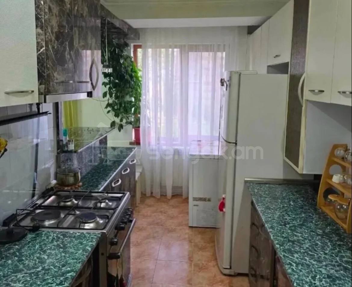 3 Սենյականոց Բնակարան, 77քմ, 4/16 հարկ, Կապիտալ Վերանորոգված, Կահավորված