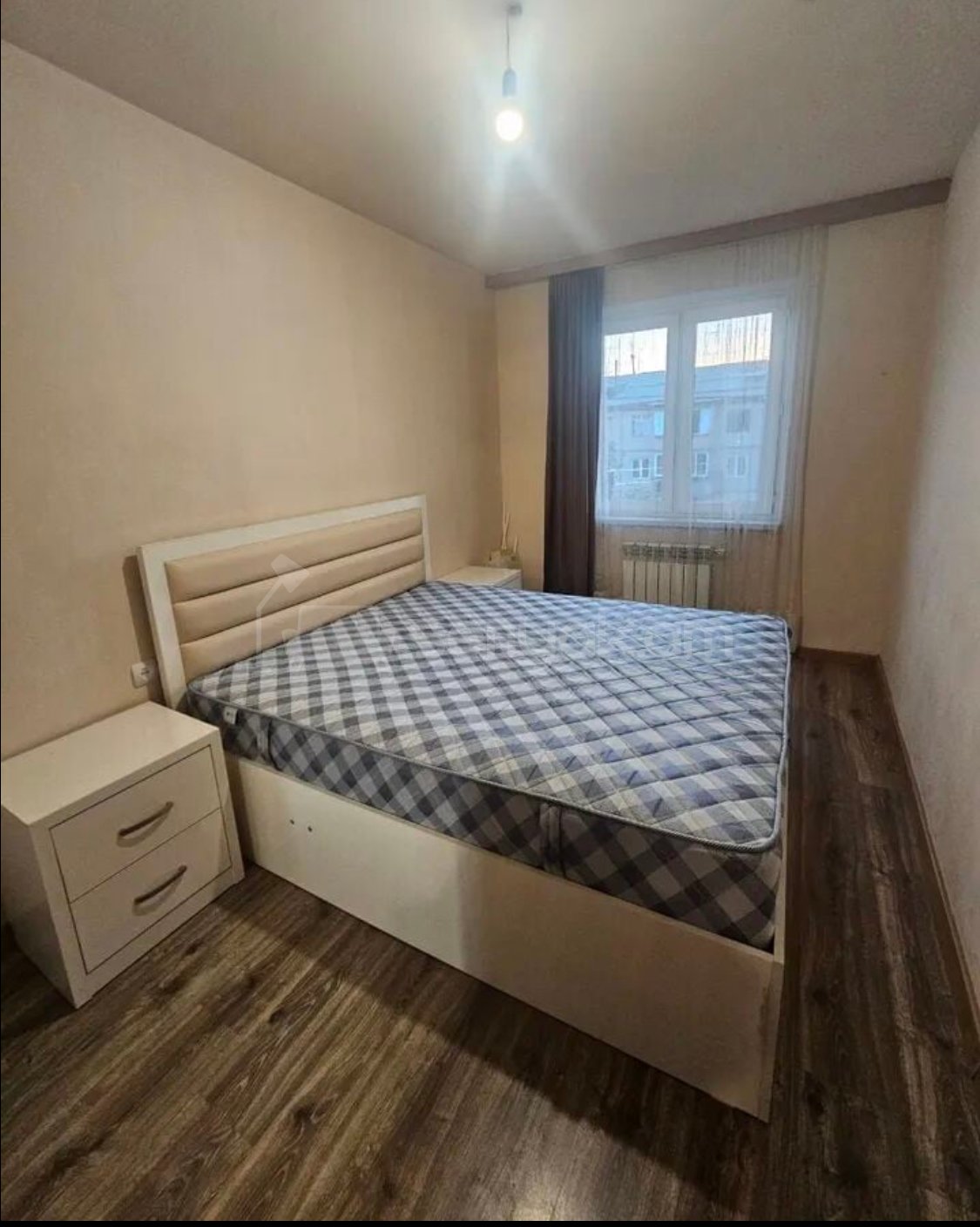 2 Սենյականոց Բնակարան Քարե Շենքում, 54քմ, 3/5 հարկ, Կապիտալ Վերանորոգված, Կահավորված
