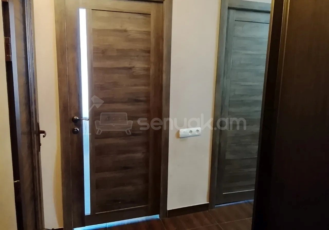 3 Սենյականոց Բնակարան, 80քմ, 11/14 հարկ, Կապիտալ Վերանորոգված