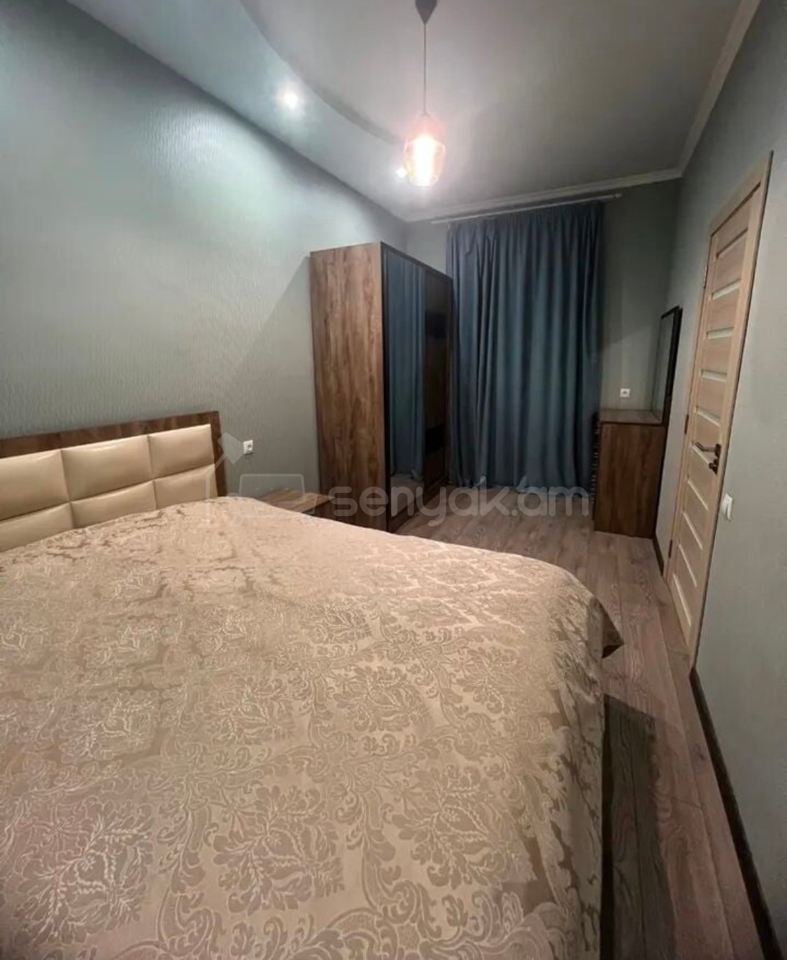2 Սենյականոց Բնակարան Քարե Շենքում, 48քմ, 3/5 հարկ, Կապիտալ Վերանորոգված, Կահավորված, Արևկող