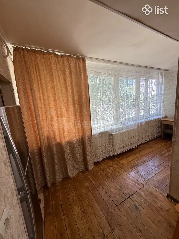 3 Սենյականոց Բնակարան Քարե Շենքում, 75քմ, 1/4 հարկ, Կոսմետիկ Վերանորոգված, Կահավորված, Արևկող