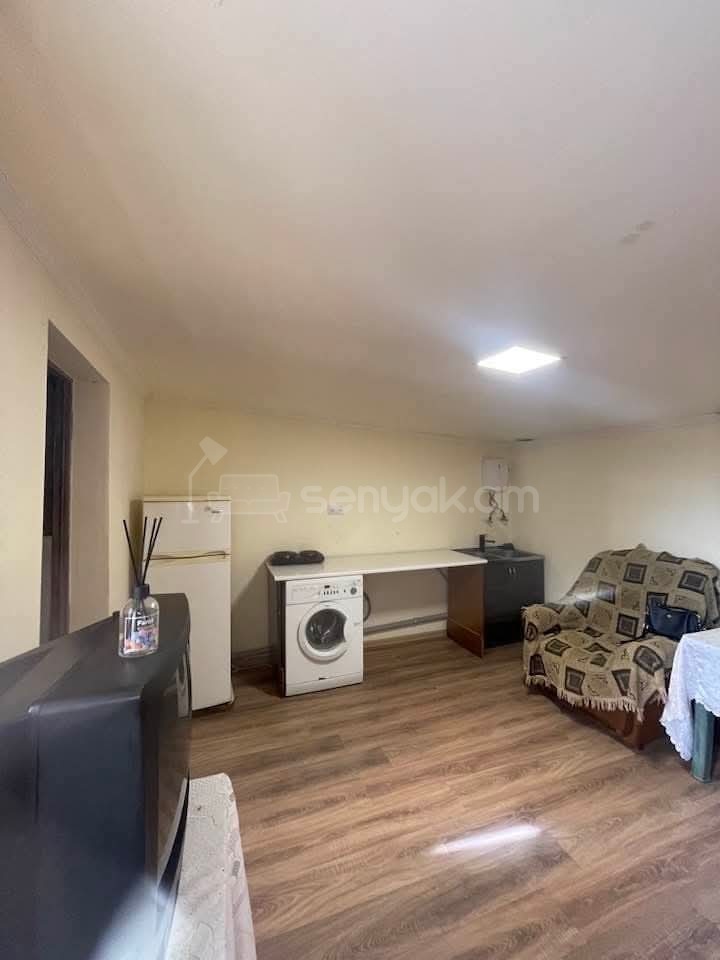 Բնակելի Նշանակության Հողատարածք, 200քմ, Խմելու Ջրով, Էլեկտրականությամբ, Պարսպապատ