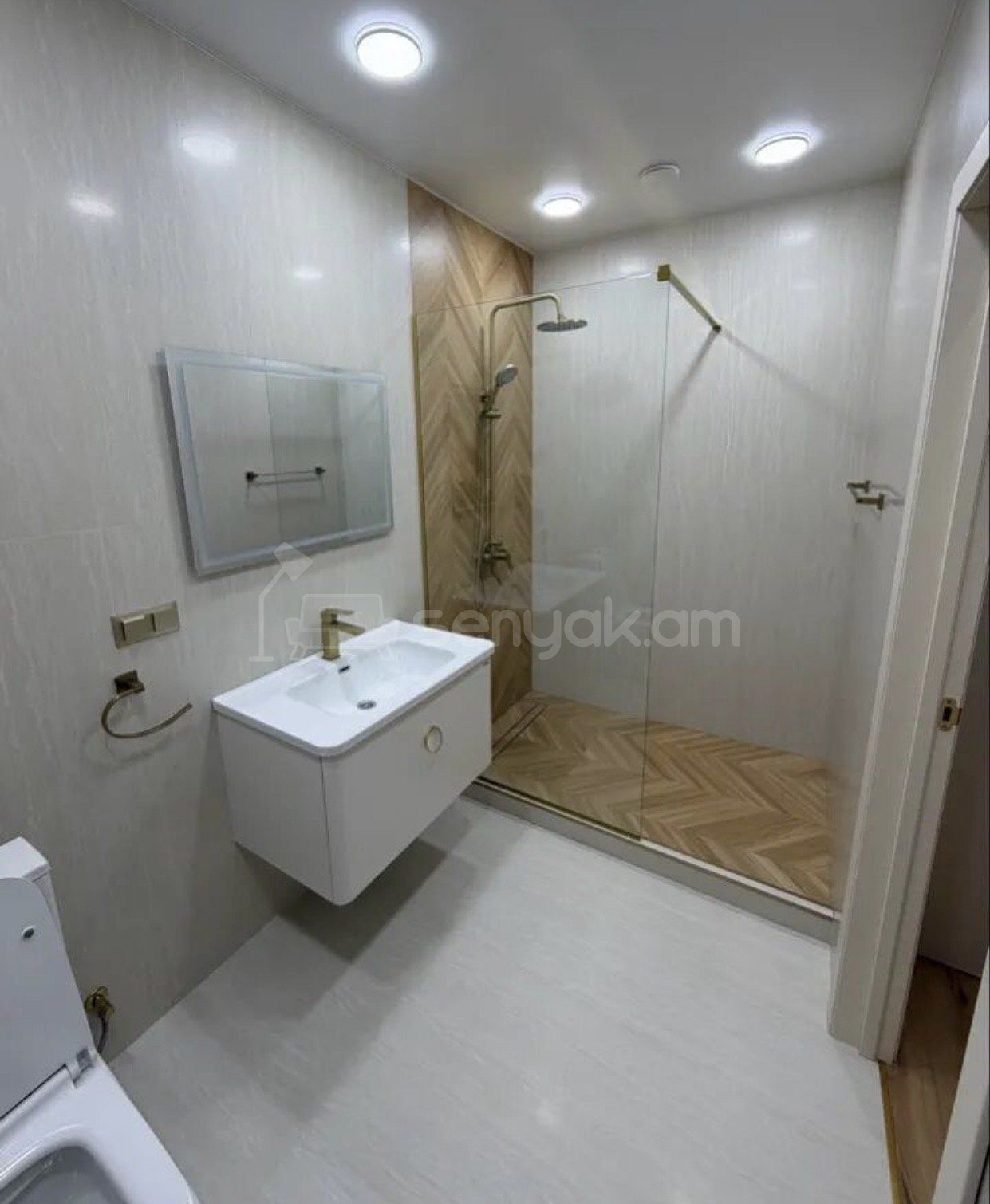 2 Սենյականոց Բնակարան Նորակառույցում, 77քմ, 9/14 հարկ, Կապիտալ Վերանորոգված