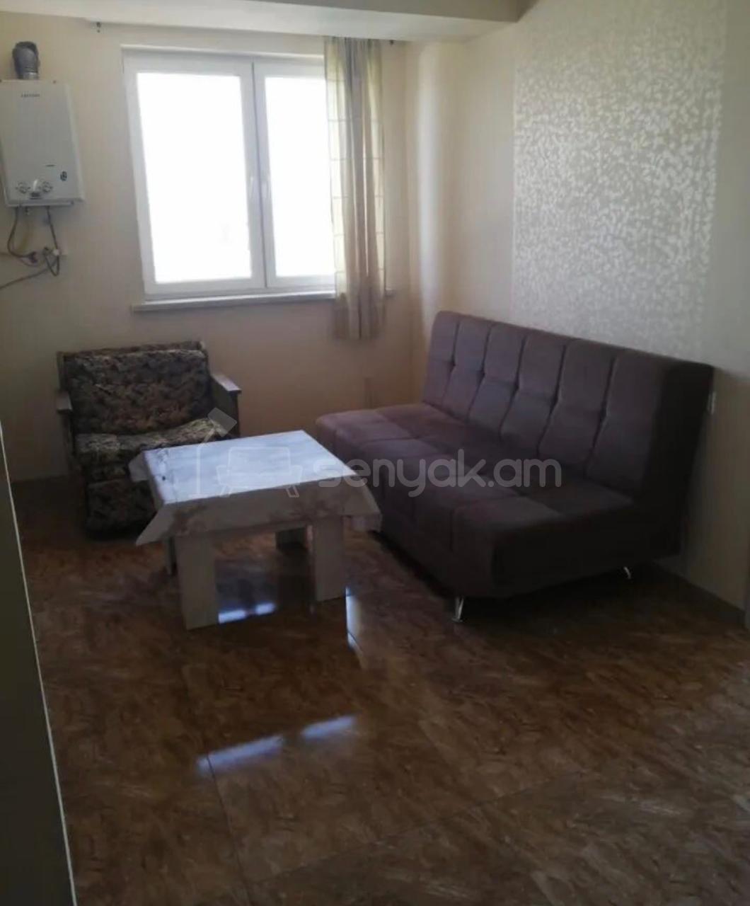 2 Սենյականոց Բնակարան, 40քմ, 7/9 հարկ, Նորմալ Վիճակում, Կահավորված