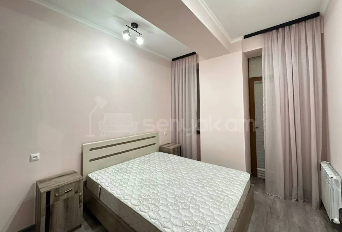 2 Սենյականոց Բնակարան, 57քմ, 3/8 հարկ, Կապիտալ Վերանորոգված, Կահավորված