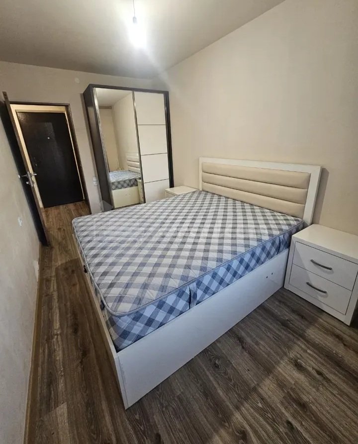 2 Սենյականոց Բնակարան Քարե Շենքում, 54քմ, 3/5 հարկ, Կապիտալ Վերանորոգված, Կահավորված