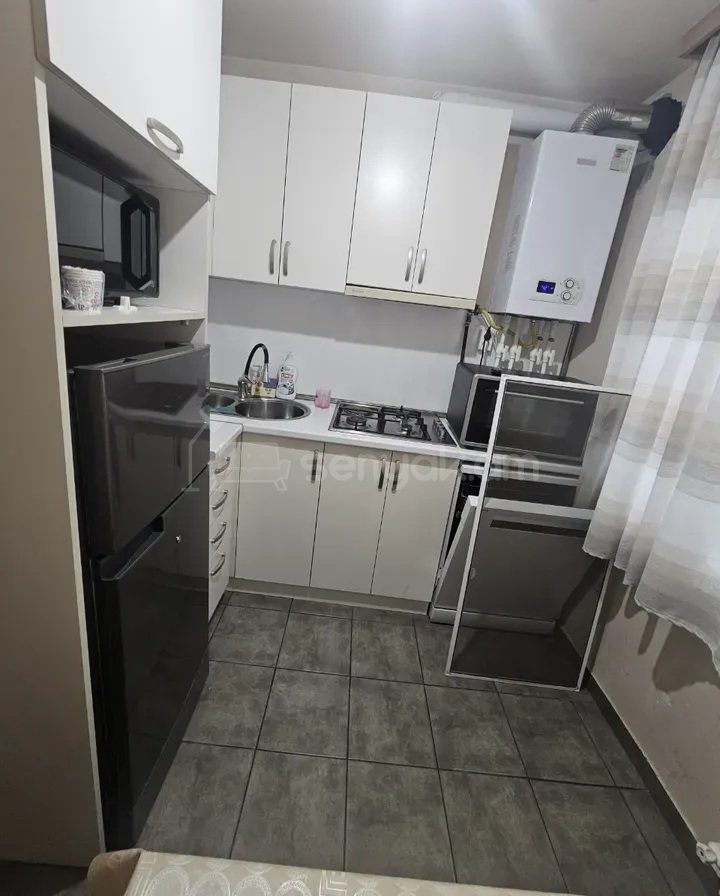 2 Սենյականոց Բնակարան Քարե Շենքում, 54քմ, 3/5 հարկ, Կապիտալ Վերանորոգված, Կահավորված