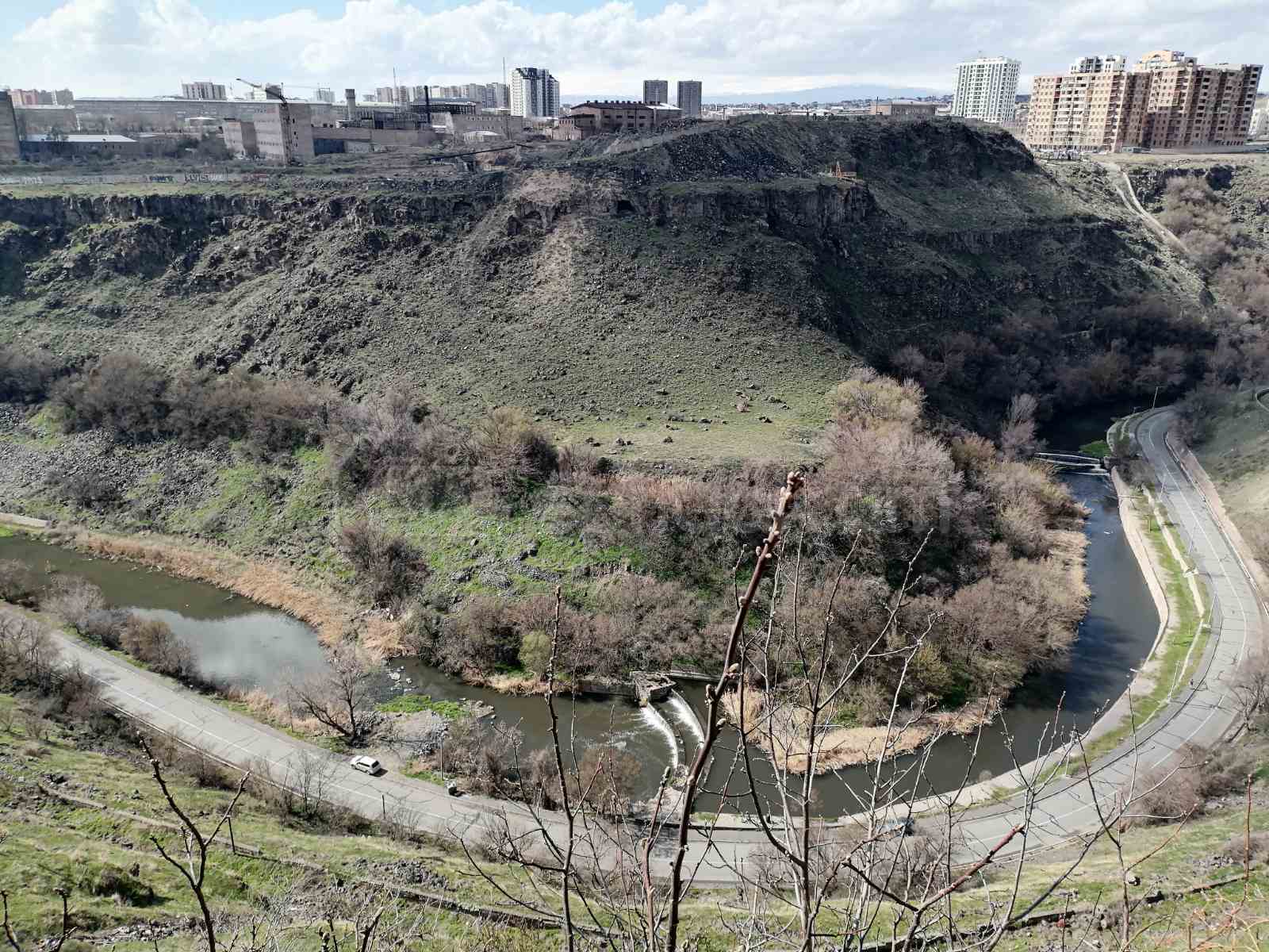3 Սենյականոց Սեփական Տուն, 65քմ, Կոսմետիկ Վերանորոգված, Մասամբ Կահավորված