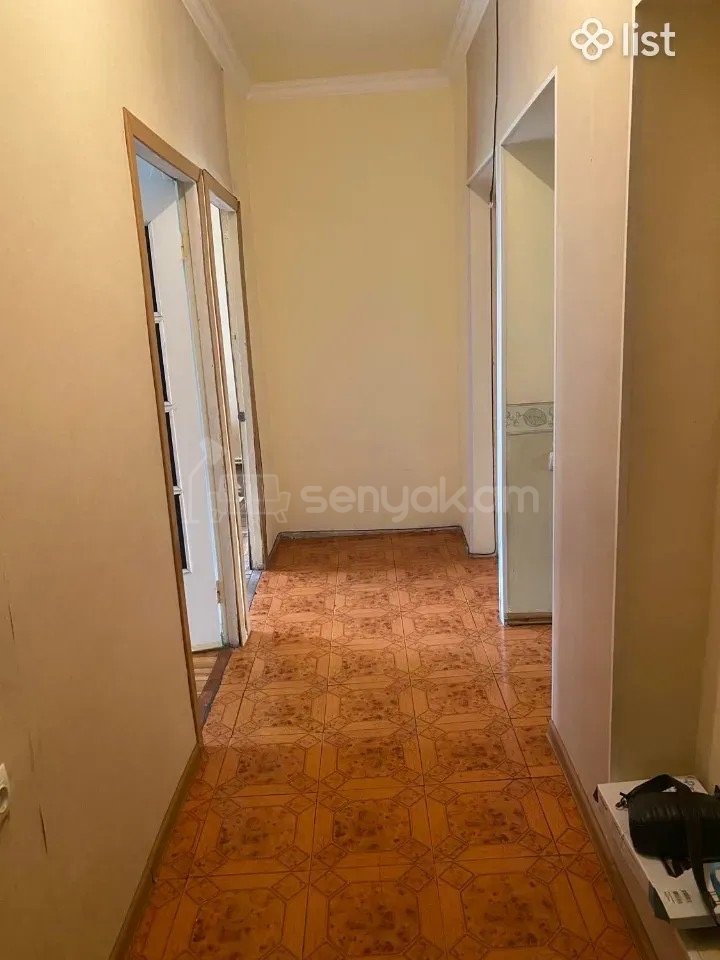 3 Սենյականոց Բնակարան Քարե Շենքում, 90քմ, 4/5 հարկ, Կոսմետիկ Վերանորոգված, Կահավորված, Արևկող