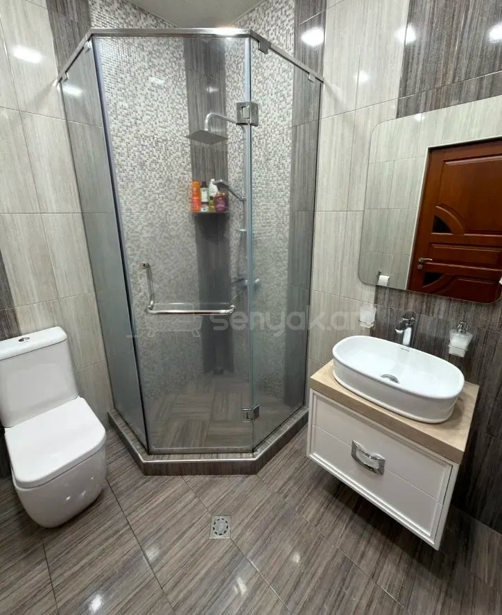 3 Սենյականոց Բնակարան Նորակառույցում, 104քմ, 2/14 հարկ, Կապիտալ Վերանորոգված