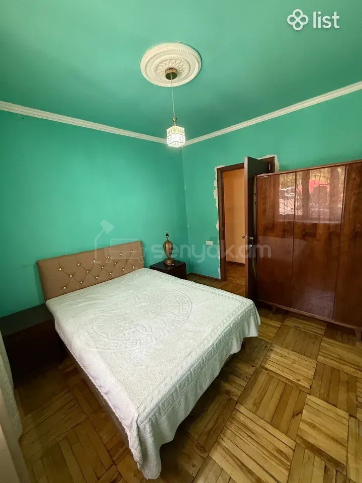 3 Սենյականոց Բնակարան Քարե Շենքում, 75քմ, 1/5 հարկ, Կոսմետիկ Վերանորոգված, Կահավորված, Արևկող