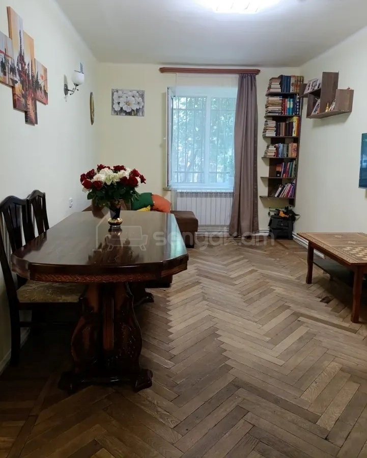 2 Սենյականոց Բնակարան Քարե Շենքում, 51քմ, 1/5 հարկ, Կոսմետիկ Վերանորոգված