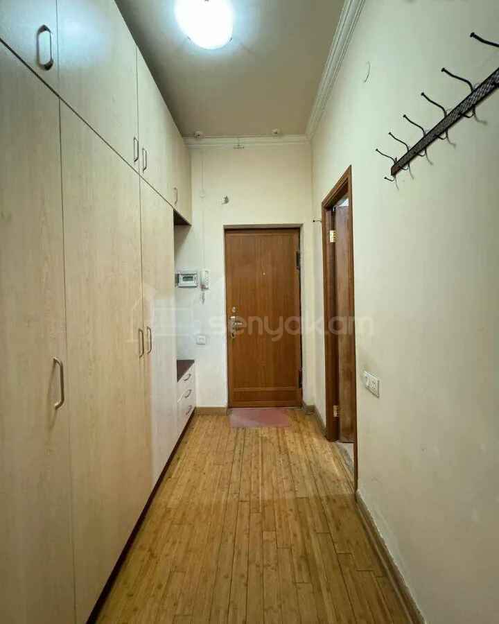 1 Սենյականոց Բնակարան Նորակառույցում, 40քմ, 12/14 հարկ, Կապիտալ Վերանորոգված, Կահավորված
