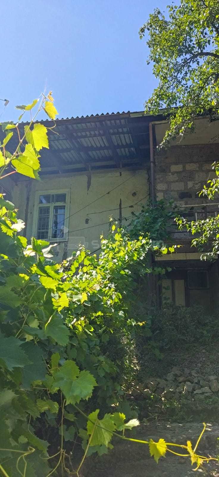 6 Սենյականոց Սեփական Տուն, 100քմ, Նորմալ Վիճակում, Ավտոտնակով