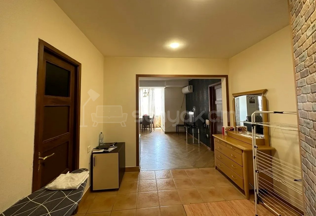 2 Սենյականոց Բնակարան, 55քմ, 10/11 հարկ, Կապիտալ Վերանորոգված