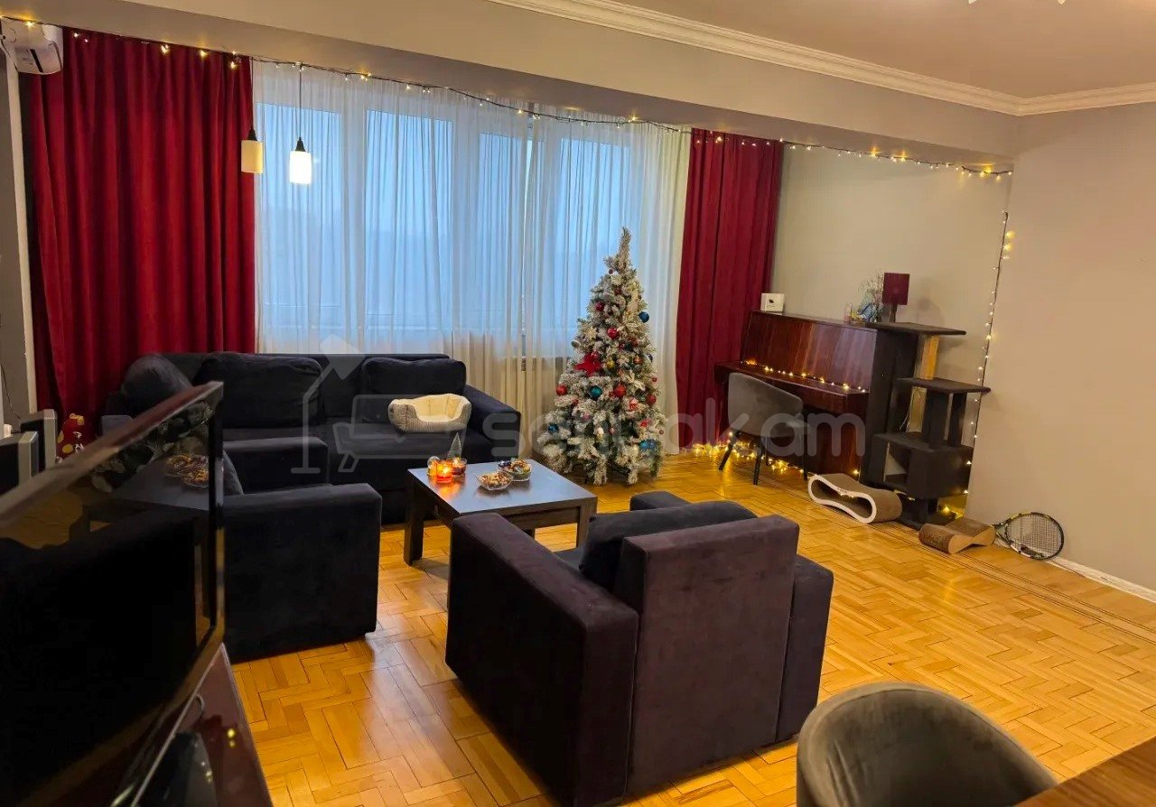 3 Սենյականոց Բնակարան, 94քմ, 11/16 հարկ, Կապիտալ Վերանորոգված