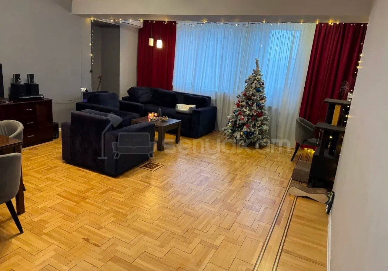 3 Սենյականոց Բնակարան, 94քմ, 11/16 հարկ, Կապիտալ Վերանորոգված